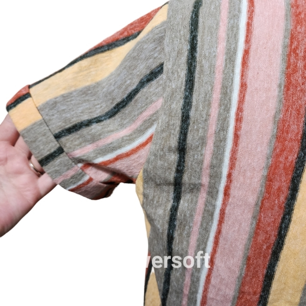 Kim & Cami Striped Tie-Front Top - Picture 4 of 6